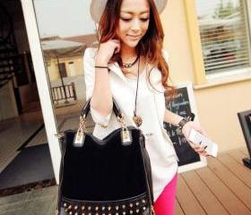 New stylish designer's handbag