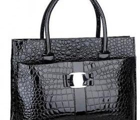 New stylish designer's handbag